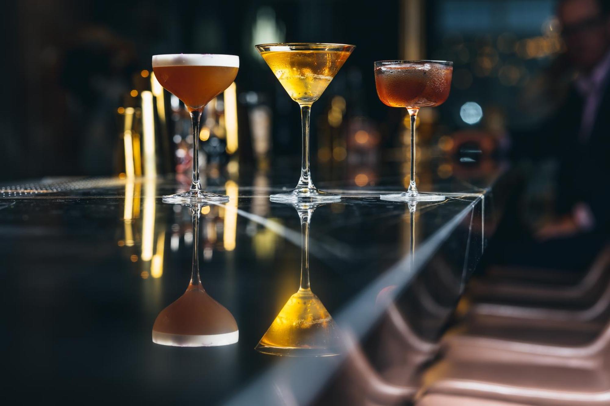 Hotel The Londoner Zewnętrze zdjęcie Beer cocktails